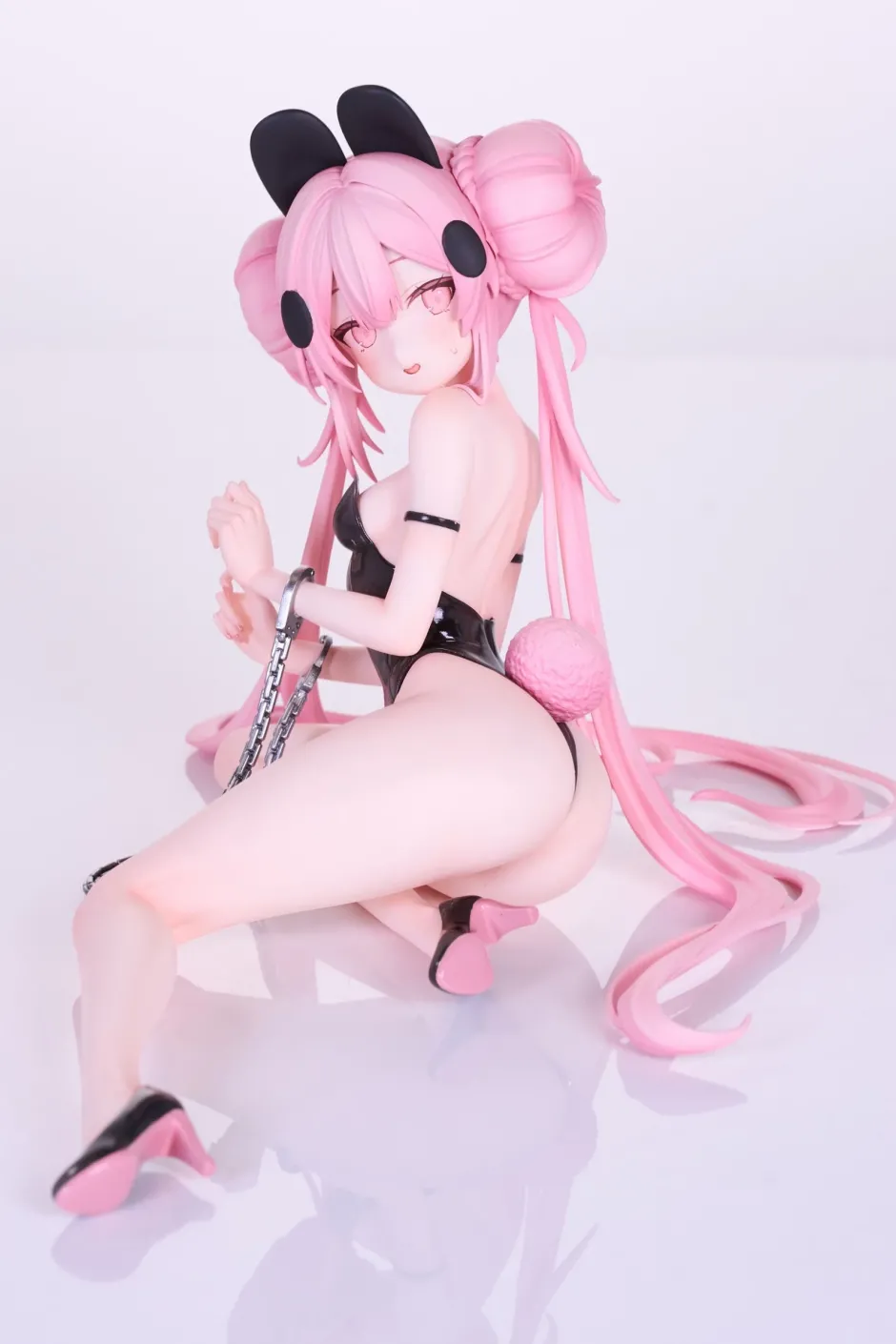 Sin no Ten P: Bunny Ver. Deluxe Edition 1/8 Scale Figure Outlet