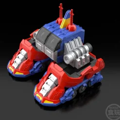Plastic Models><noscript><img width=