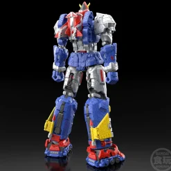 Plastic Models><noscript><img width=