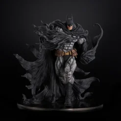 Sofbinal Batman: Hard Black Ver. Soft Vinyl Figure Hot