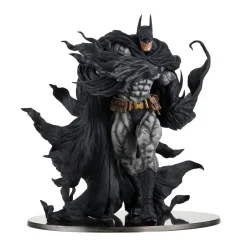 Sofbinal Batman: Hard Black Ver. Soft Vinyl Figure Hot