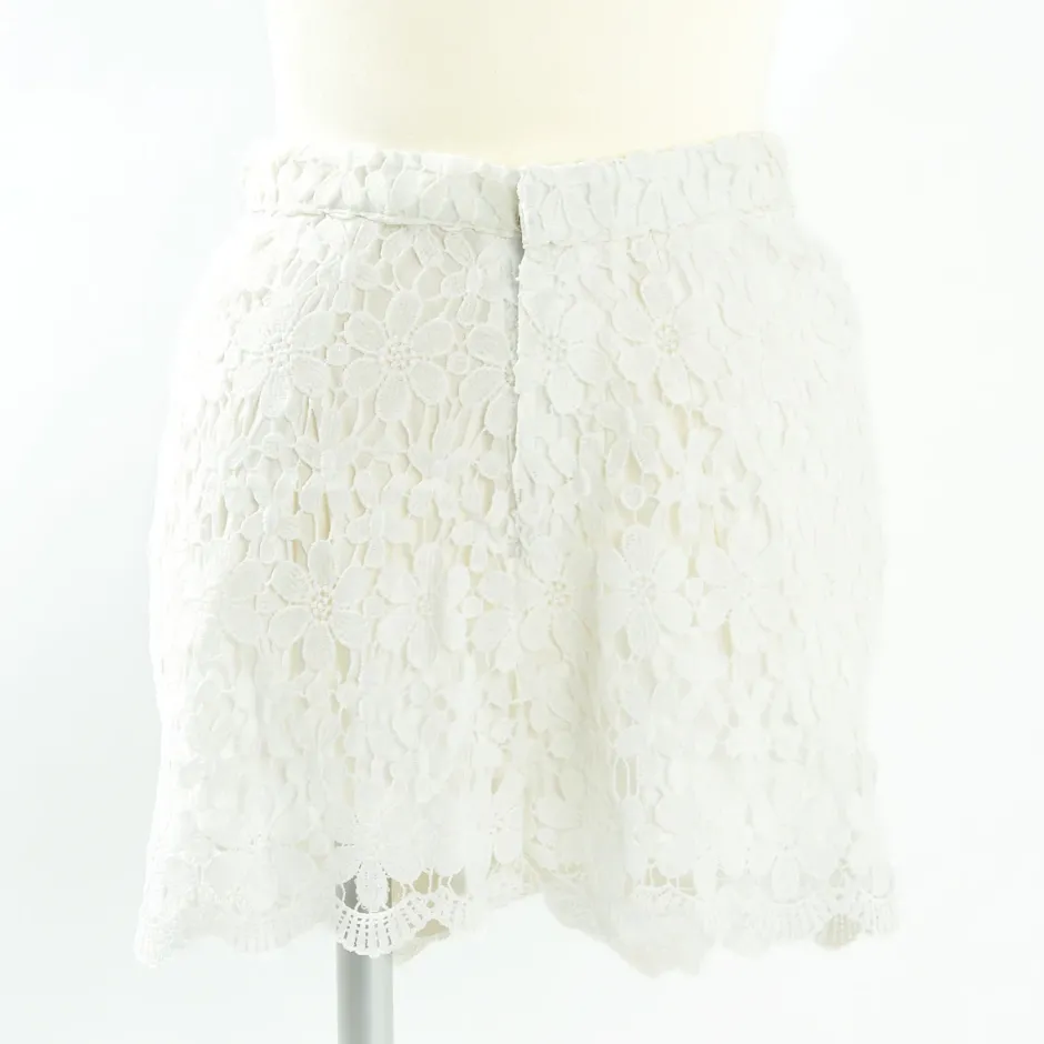 Bottoms>Swankiss Cotton Flower Shorts