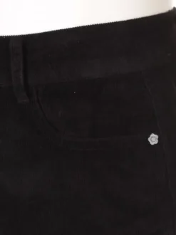 Bottoms><noscript><img width=