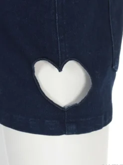 Bottoms><noscript><img width=