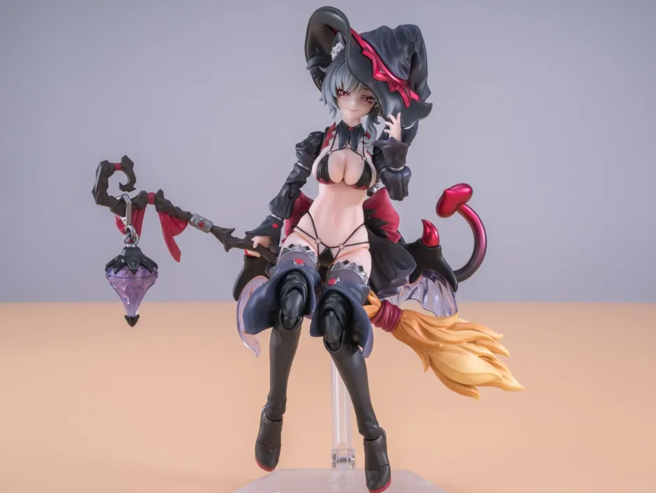 The Apprentice Witch Neco Hoshikawa: Black Hair Ver. 1/12 Scale Action Figure Hot