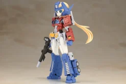 Plastic Models><noscript><img width=