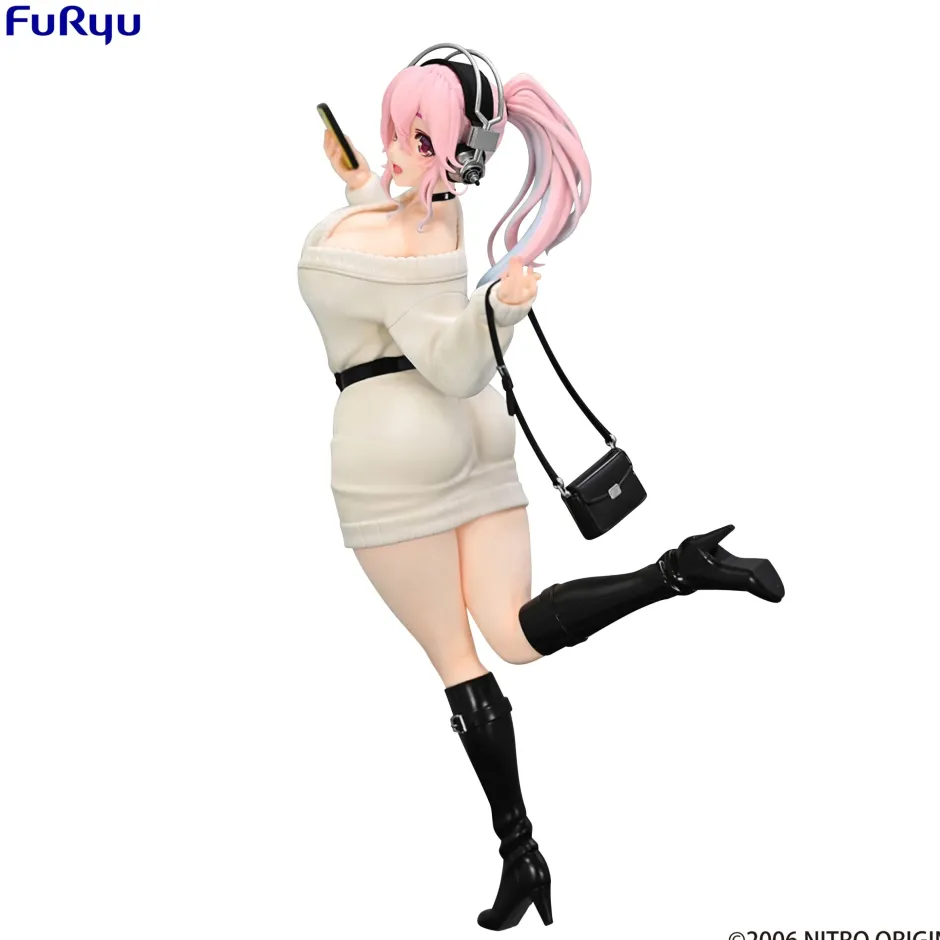 Bishoujo Figures>Trio-Try-iT Figure Super Sonico: Winter Memory Ver. (Re-run)