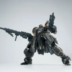 Plastic Models><noscript><img width=