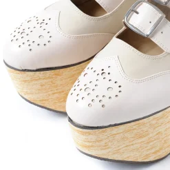 Footwear><noscript><img width=