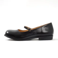 Footwear><noscript><img width=