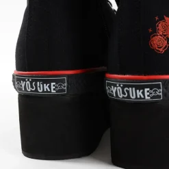 Footwear><noscript><img width=